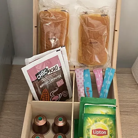 Sur La Route Des Chateaux * Soussans